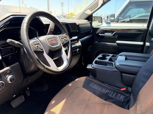 Summit White 2024 GMC Sierra 1500 Elevation