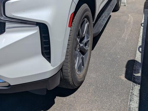 Iridescent Pearl Tricoat 2021 Chevrolet Tahoe LT