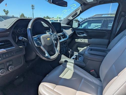 Iridescent Pearl Tricoat 2021 Chevrolet Tahoe LT