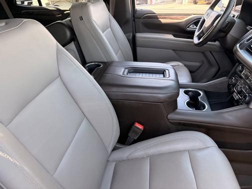Iridescent Pearl Tricoat 2021 Chevrolet Tahoe LT