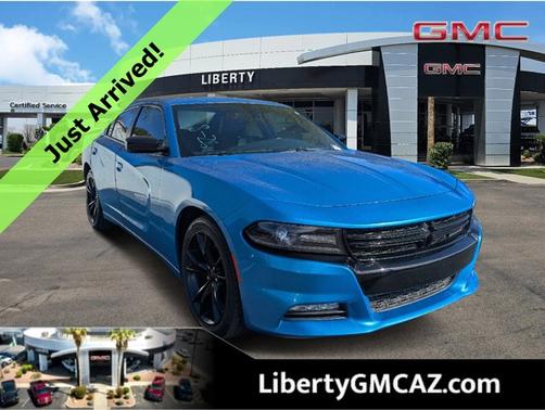 2016 Dodge Charger SXT