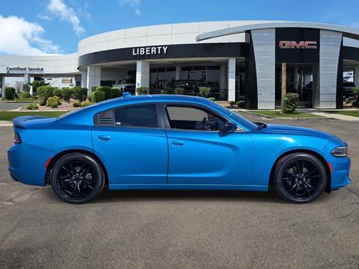 2016 Dodge Charger SXT