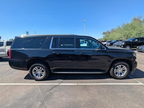 2020 Chevrolet Suburban LT