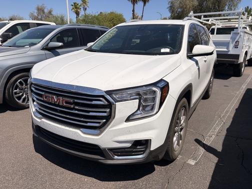 Summit White 2023 GMC Terrain SLT