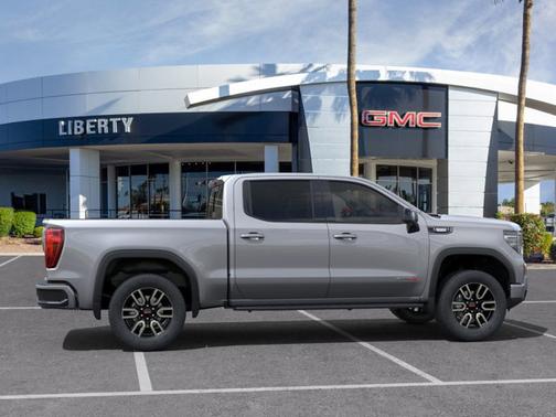 2025 GMC Sierra 1500 AT4
