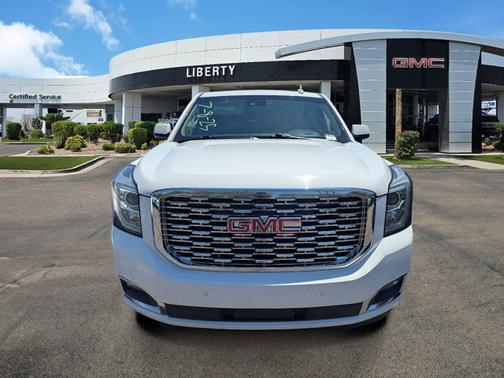2017 GMC Yukon XL SLT