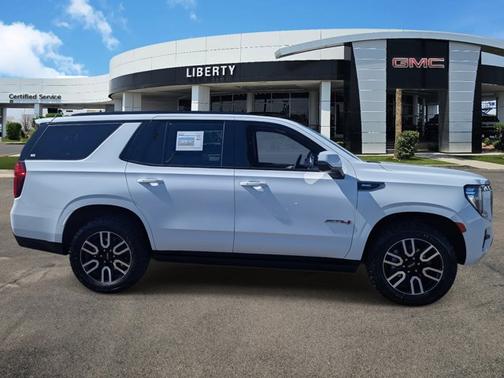 2023 GMC Yukon AT4