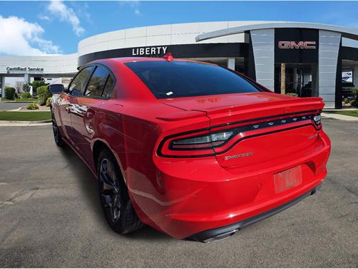2015 Dodge Charger SXT