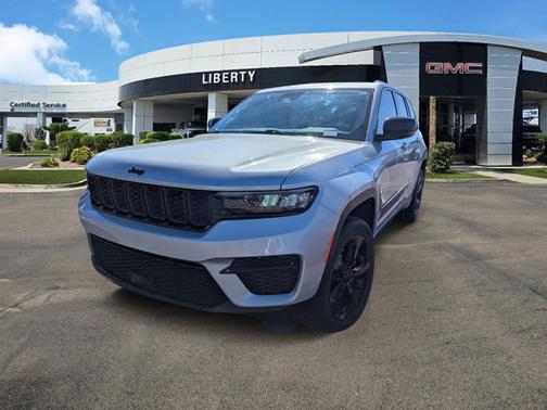 2022 Jeep Grand Cherokee Altitude