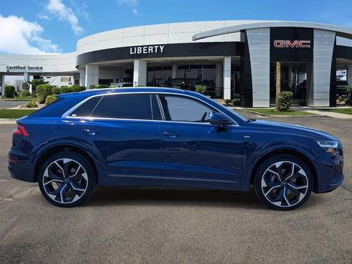 2020 Audi Q8 Premium Plus