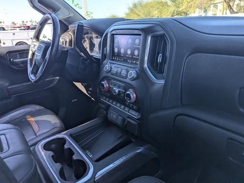 2022 GMC Sierra 1500 Limited AT4