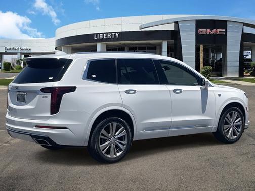 2023 Cadillac XT6 FWD Premium Luxury