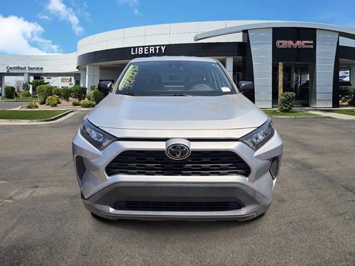 Silver Sky Metallic 2022 Toyota RAV4 LE