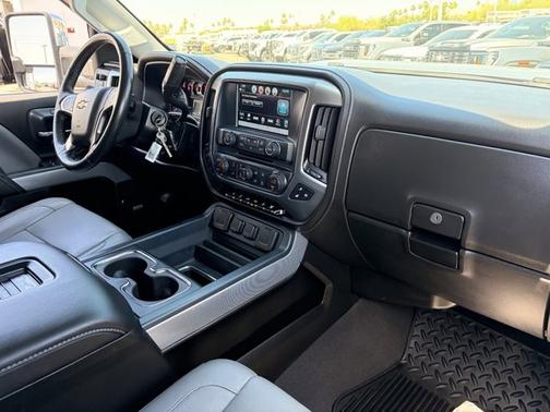 Silver Ice Metallic 2019 Chevrolet Silverado 2500 LTZ
