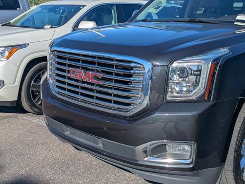 2020 GMC Yukon SLT
