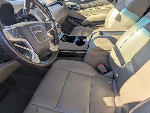 2020 GMC Yukon SLT