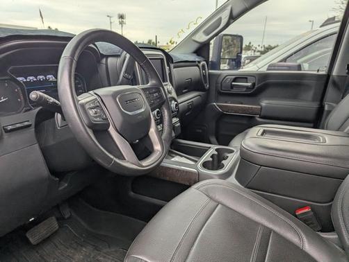 2020 GMC Sierra 2500 Denali