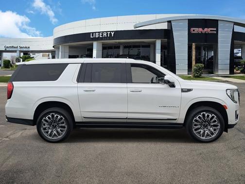 2023 GMC Yukon XL Denali Ultimate