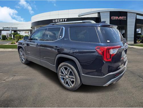 2021 GMC Acadia SLT