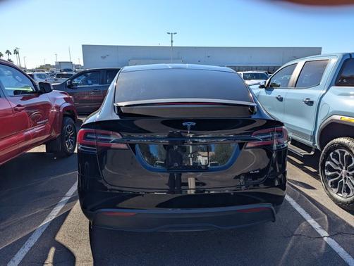 2022 Tesla Model X Plaid