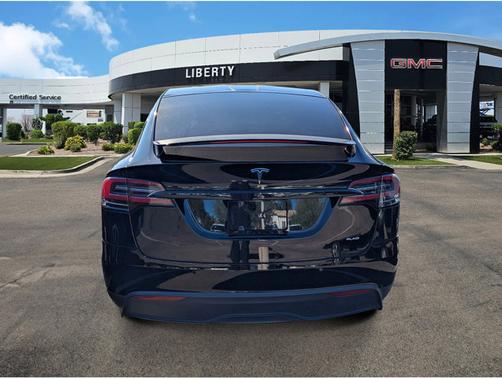 2022 Tesla Model X Plaid