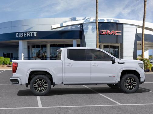 2025 GMC Sierra 1500 AT4