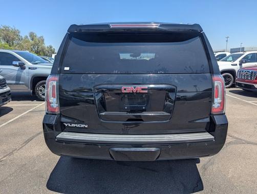 2016 GMC Yukon SLT