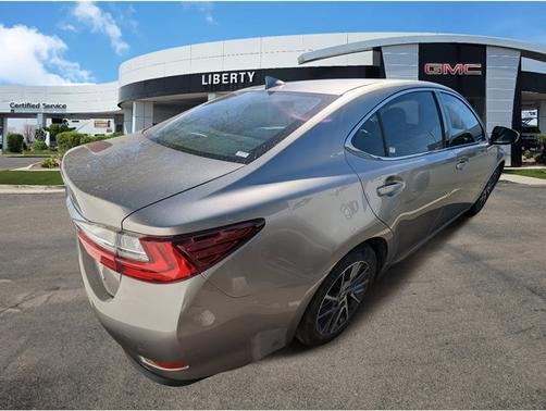 2017 Lexus ES 350 Base