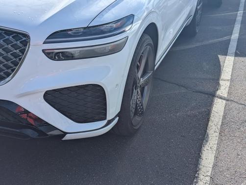 2023 Genesis GV70 2.5T