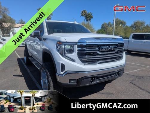 2023 GMC Sierra 1500 SLT