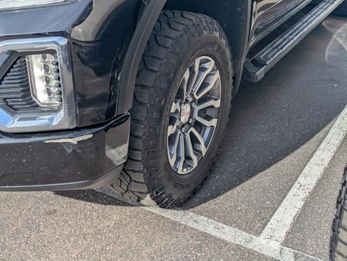 2021 GMC Sierra 1500 AT4