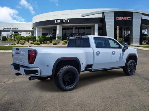 2025 GMC Sierra 3500 Denali