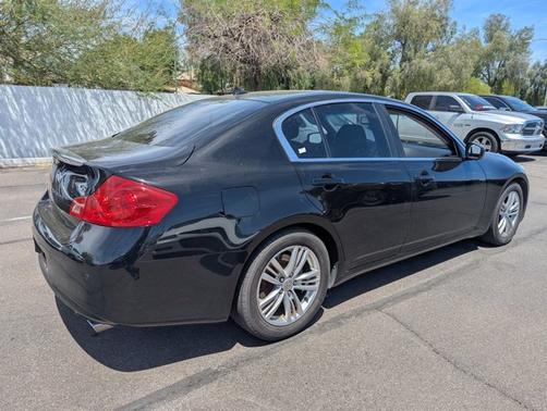 2013 INFINITI G37 Journey