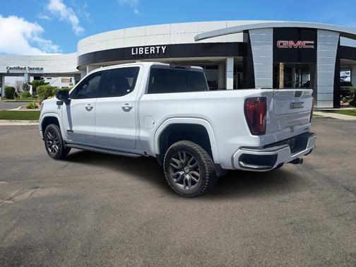 2022 GMC Sierra 1500 Limited AT4
