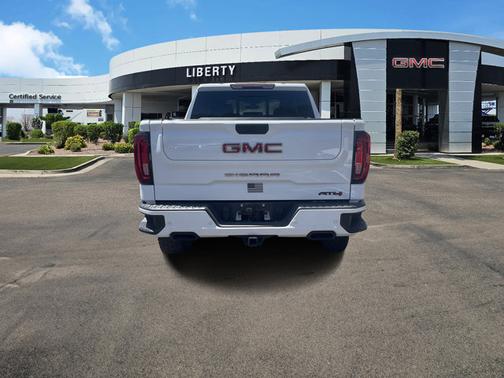 2022 GMC Sierra 1500 Limited AT4