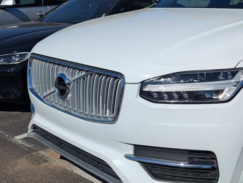 2019 Volvo XC90 T6 Inscription