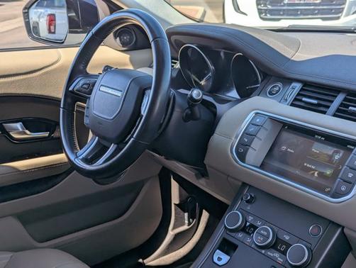 2019 Land Rover Range Rover Evoque SE