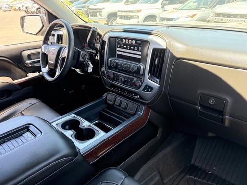 Quicksilver Metallic 2018 GMC Sierra 1500 SLT