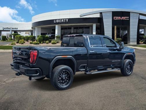2022 GMC Sierra 3500 Denali