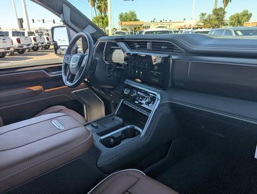 2025 GMC Sierra 2500 Denali
