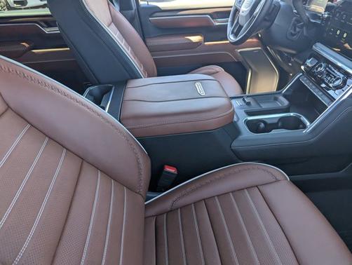 2025 GMC Sierra 2500 Denali