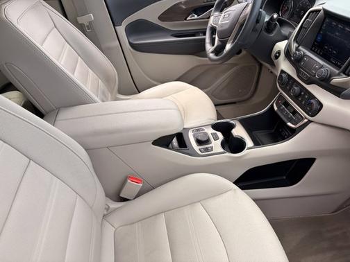 Summit White 2023 GMC Terrain Denali