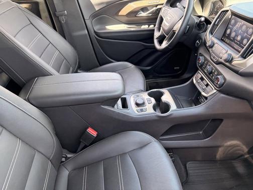 Sterling Metallic 2024 GMC Terrain Denali