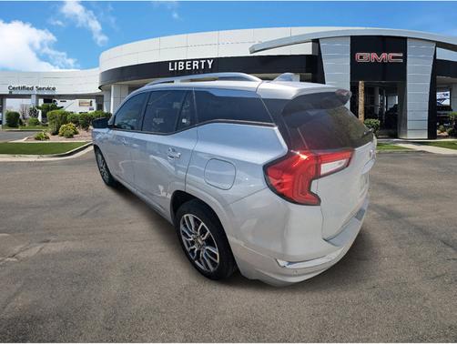 2022 GMC Terrain Denali