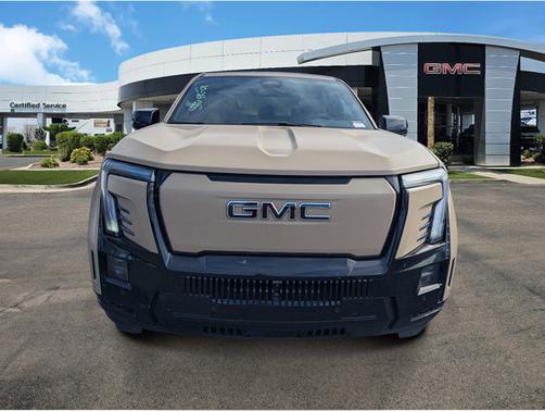 2024 GMC Sierra EV Denali Edition 1
