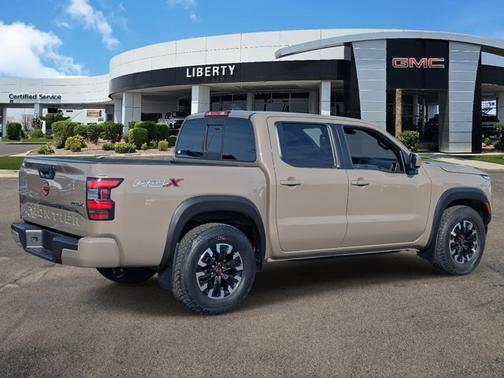 2022 Nissan Frontier PRO-X