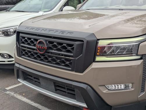 2022 Nissan Frontier PRO-X