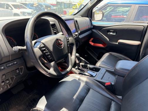 Glacier White 2024 Nissan Frontier PRO-4X