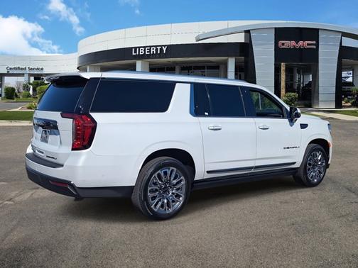 2024 GMC Yukon XL Denali Ultimate