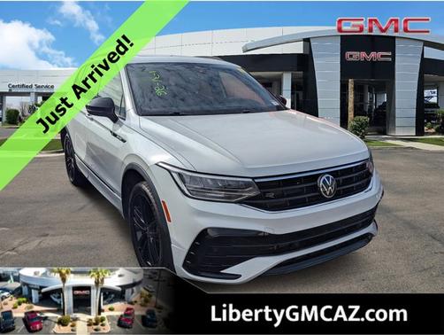 2022 Volkswagen Tiguan SE R-Line Black